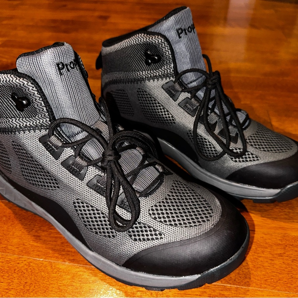 Propet Varese Men's Charcoal and Black Hiking Boots